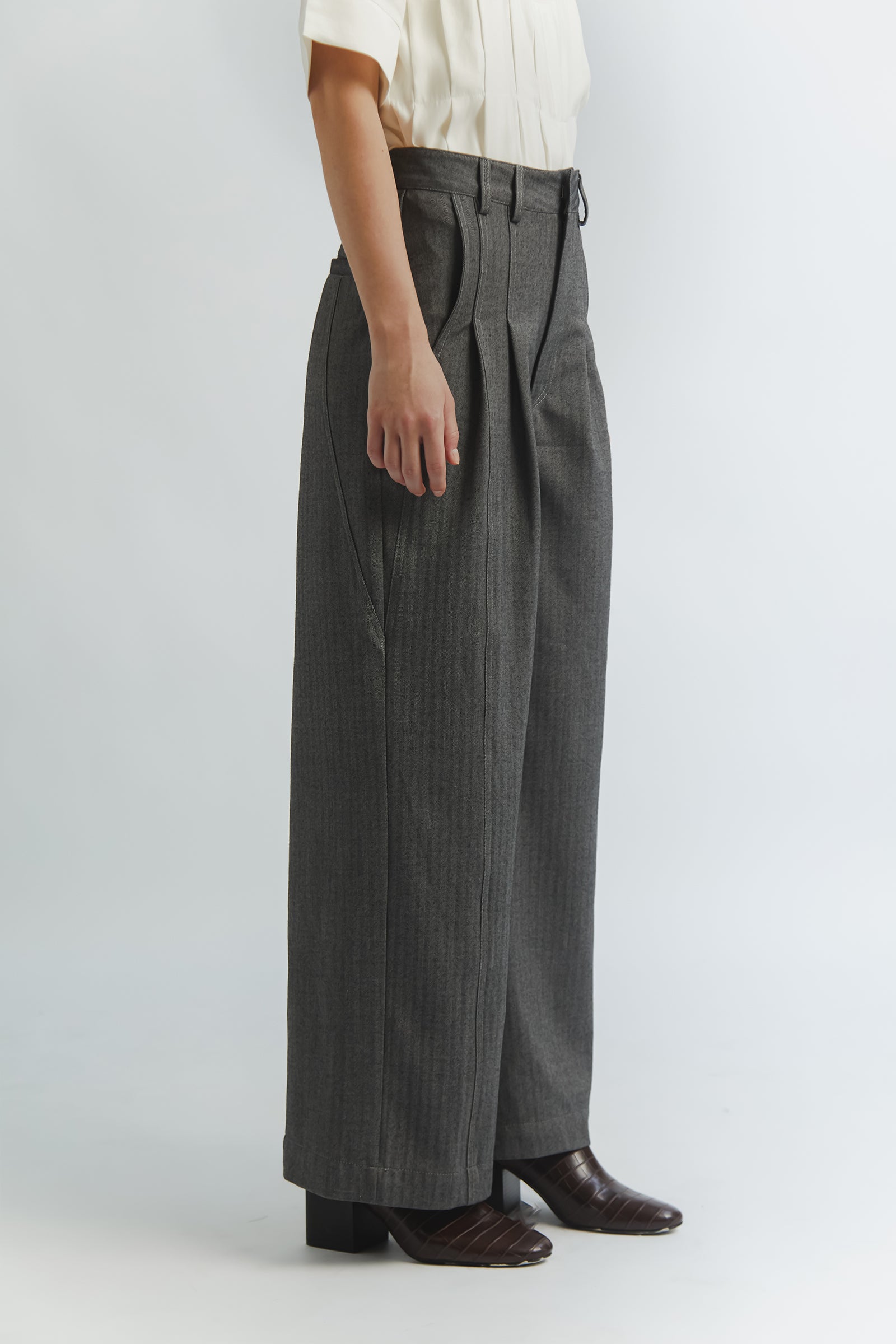 NOA PANTS GREY