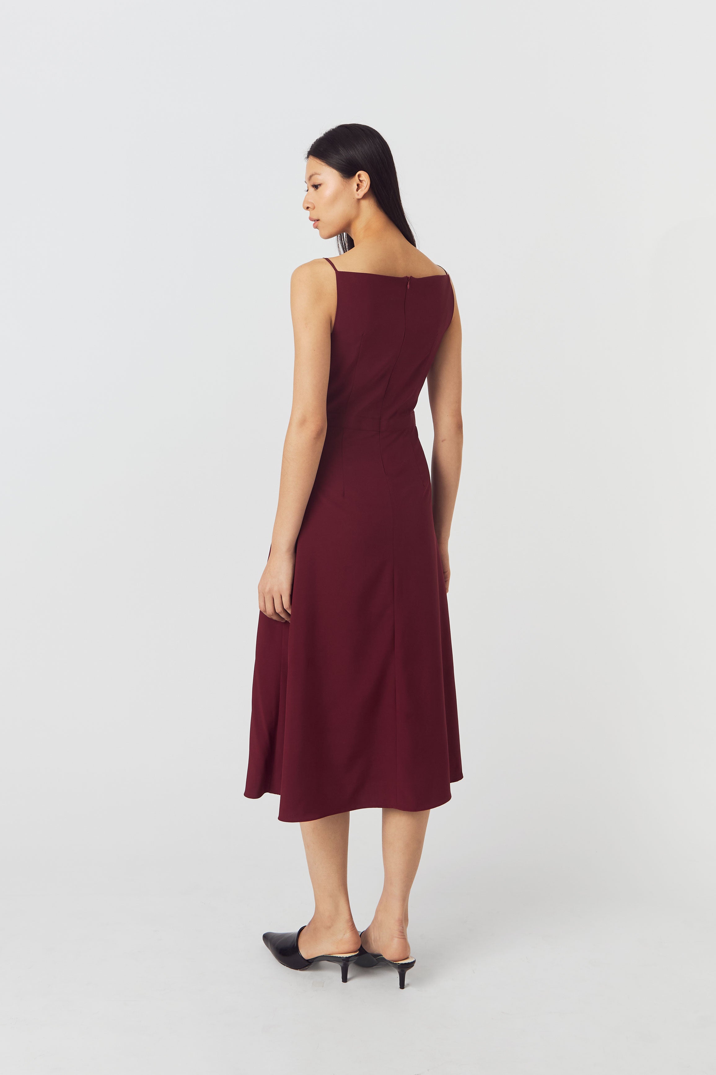 OLIVIA DRESS MAROON